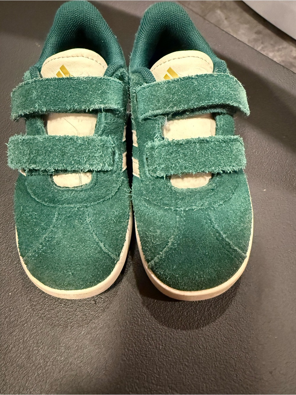adidas Kids Green Suede VL Court 3.0 Velcro Sneakers